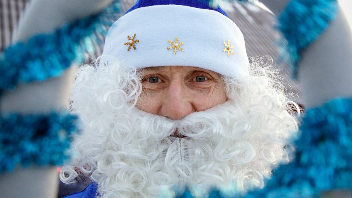 В Тюмени ищут на вахту Деда Мороза с зарплатой от 155 000 рублей
