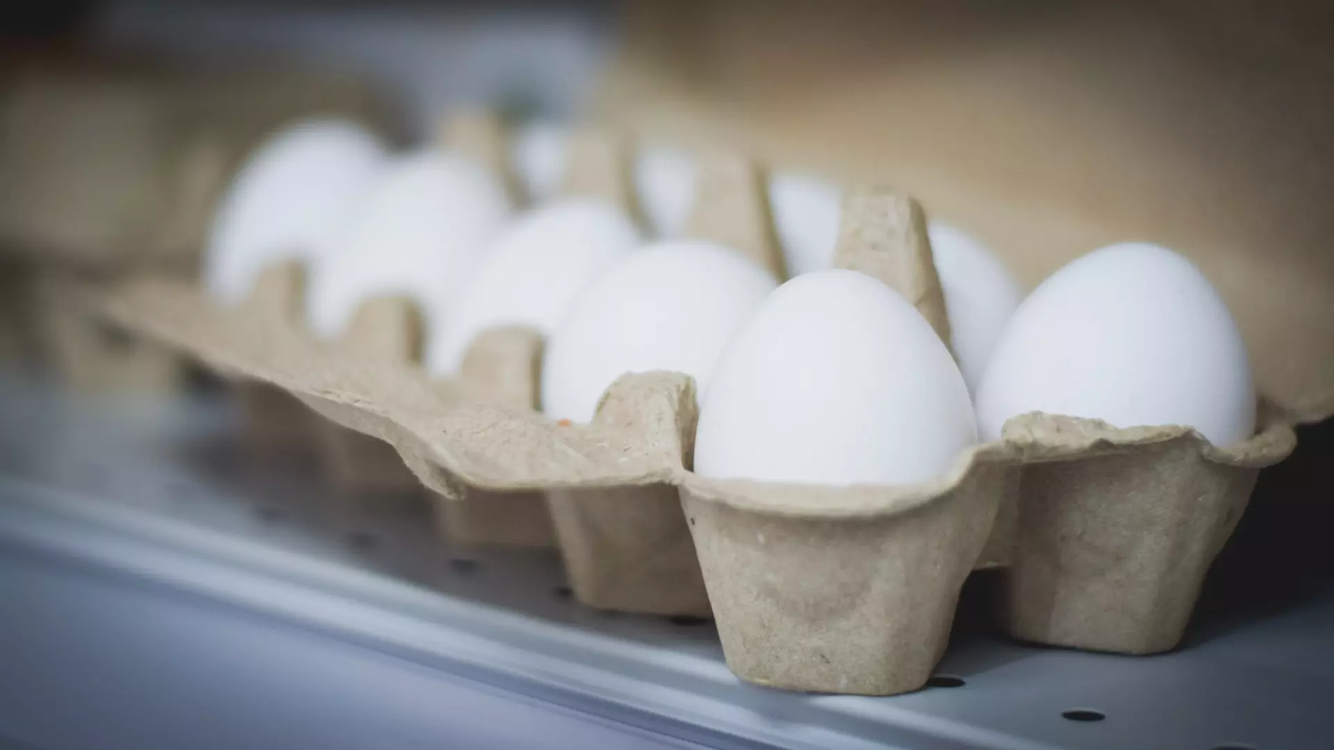 Эксперты объяснили причины роста цен на куриные яйца в Тюмени
